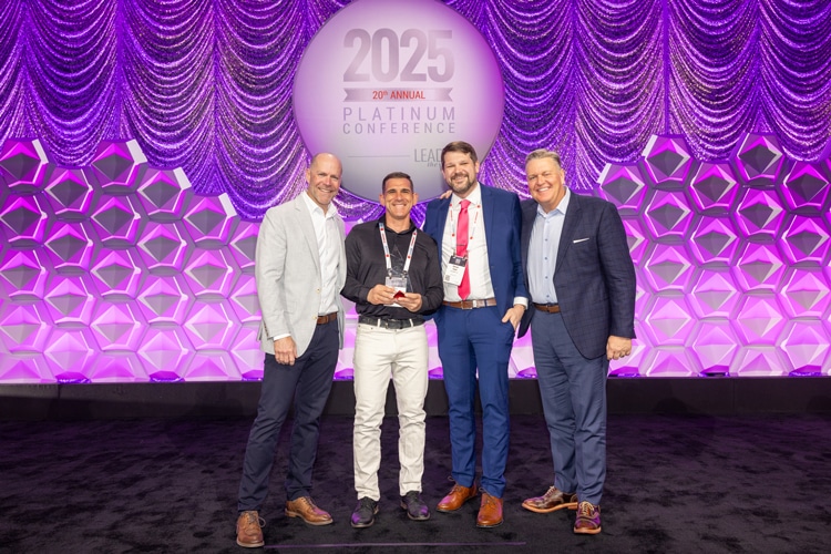 sunnymac roofing department leads receive award from owens corning